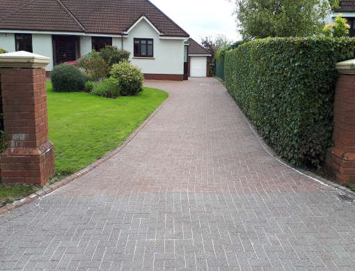 Driveway Cleaning in Bearsden - Professional Company.